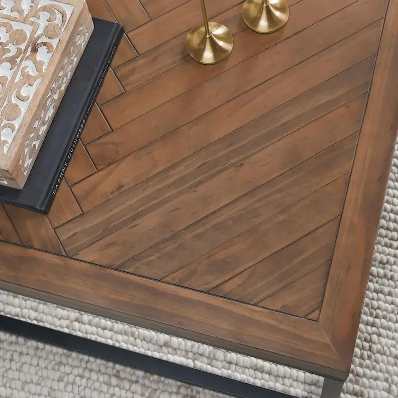 Table basse carrée – Naturelle, bois de pin à chevrons style ferme moderne et base en fer, 1–2 utilisateurs