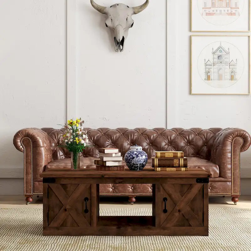 Table basse de style ferme avec portes coulissantes – Finition whiskey vieilli, bois d'aulne noueux et fer, 1 à 2 utilisateurs
