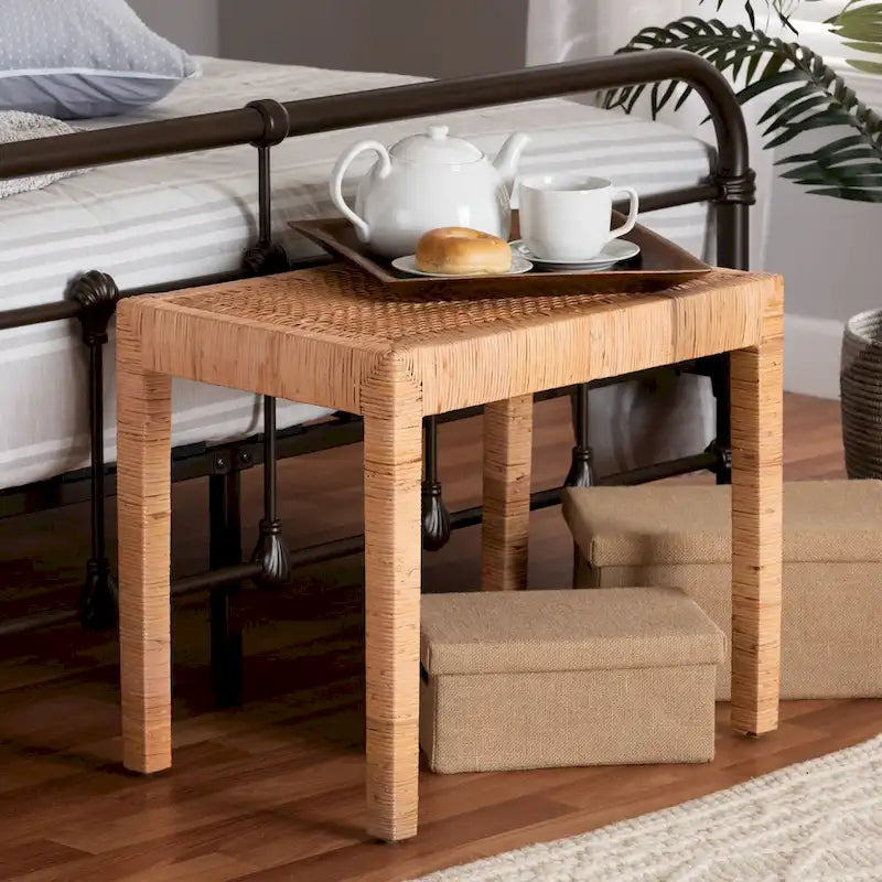 Banc d'appoint bohème en rotin brun naturel et bois d'acajou