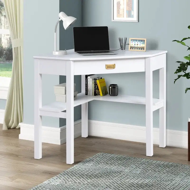 Bureau d'angle style campagne gris/blanc avec tablette coulissante pour clavier, étagères ouvertes et passe-câbles pour 1