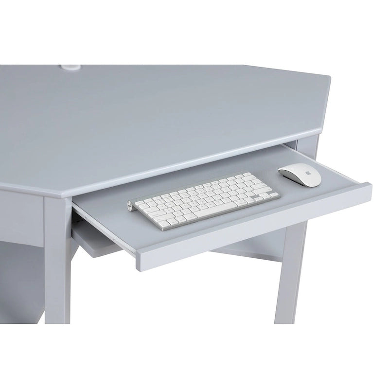 Bureau d'angle style campagne gris/blanc avec tablette coulissante pour clavier, étagères ouvertes et passe-câbles pour 1