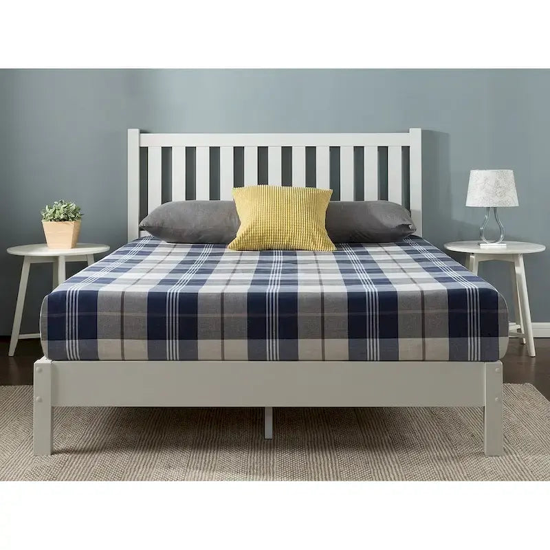 Bettgestell im Deluxe-Stil aus off-whitefarbenem Holz mit Kopfteil