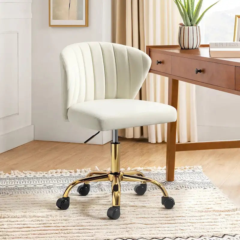 Fauteuil de bureau sans accoudoirs en velours multicolore avec dossier capitonné et base en métal doré