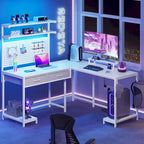 Bureau de jeu en L blanc/noir avec lumières LED, panneau perforé, support de moniteur, étagères à 4 niveaux et 2 tiroirs en tissu pour 2 personnes
