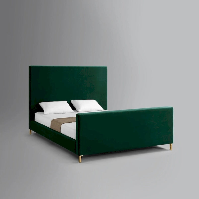Kingsize bed van massief hout met fluwelen bekleding in effen jagergroen
