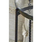 Table d'appoint – Transparente et noire, plateau en verre et pieds en métal, utilisateur unique
